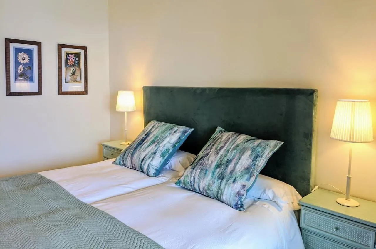 Coral Beach Aparthotel Marbella Apartment