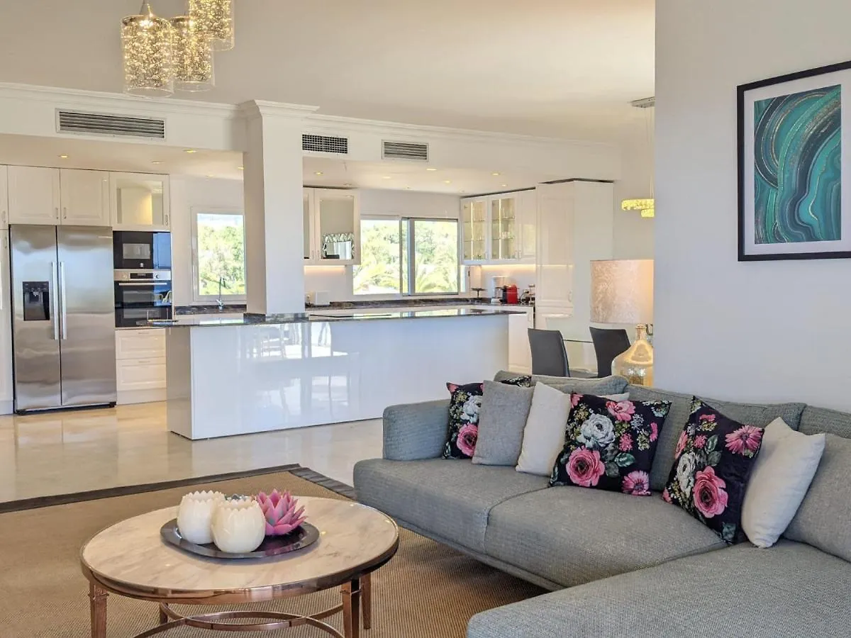 Coral Beach Aparthotel Marbella