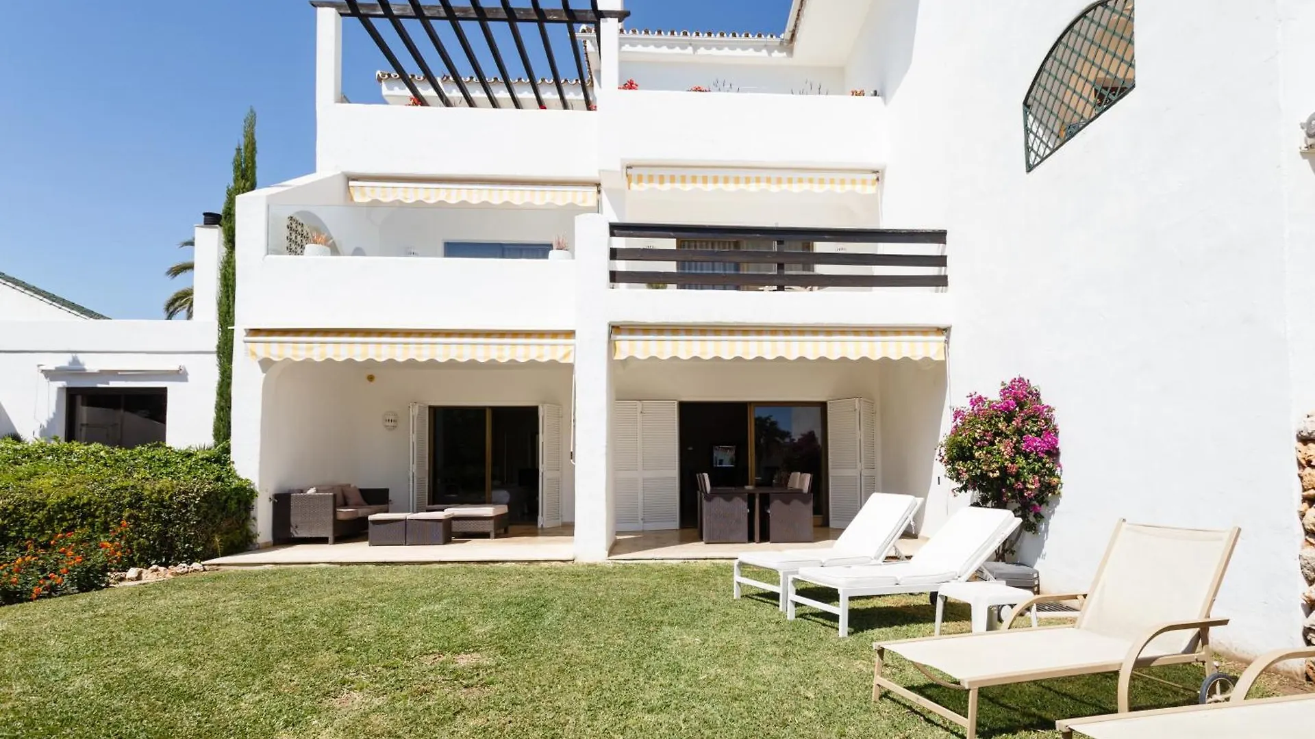 Coral Beach Aparthotel Marbella Apartment