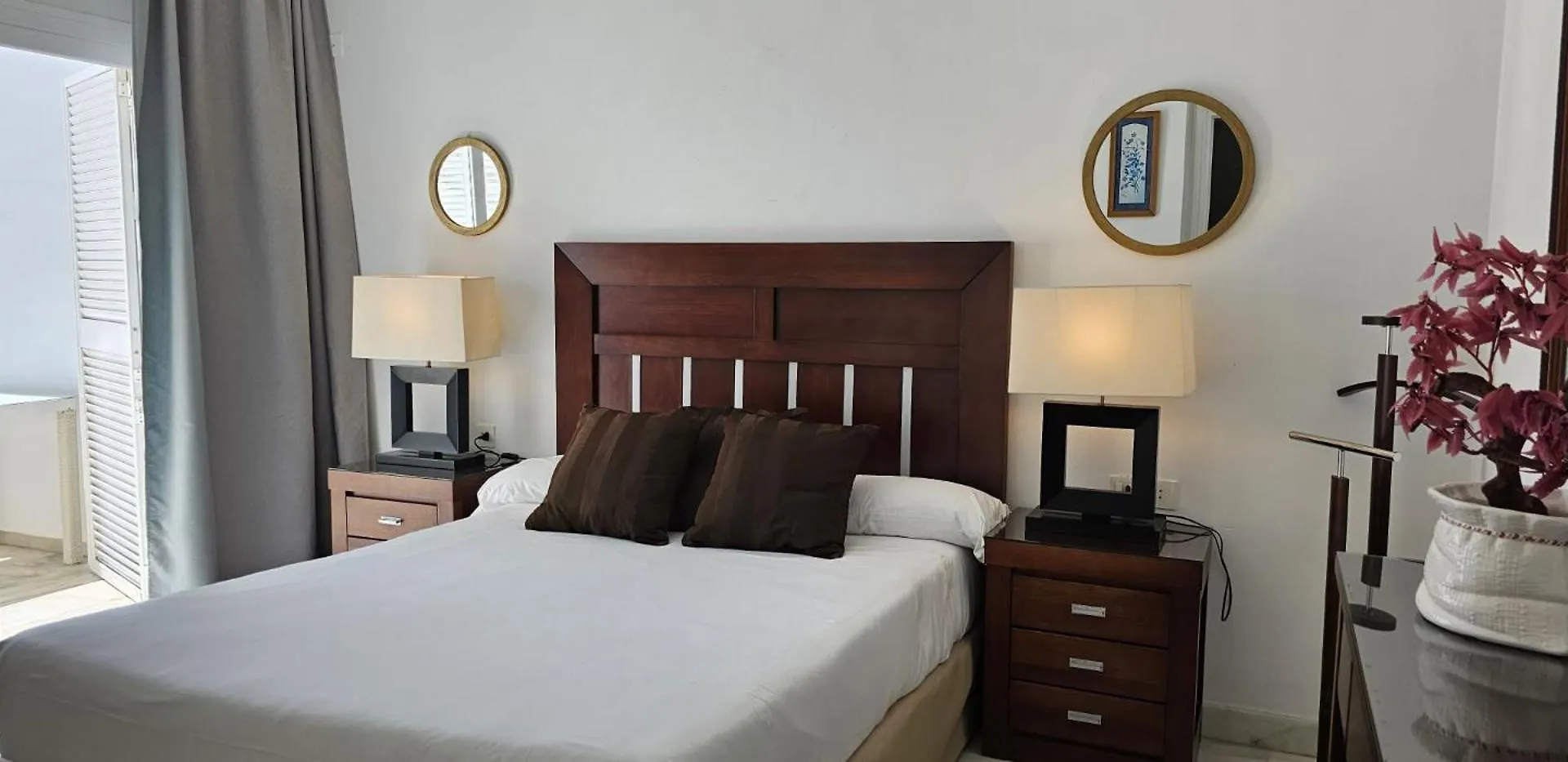Coral Beach Aparthotel Marbella Apartment