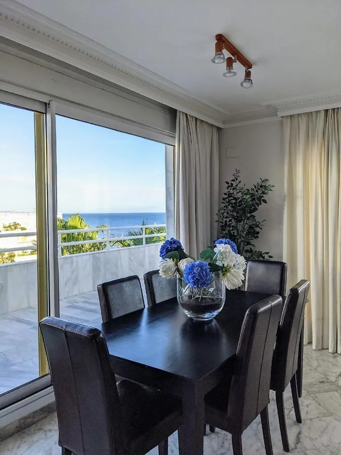 Coral Beach Aparthotel Marbella 4*,