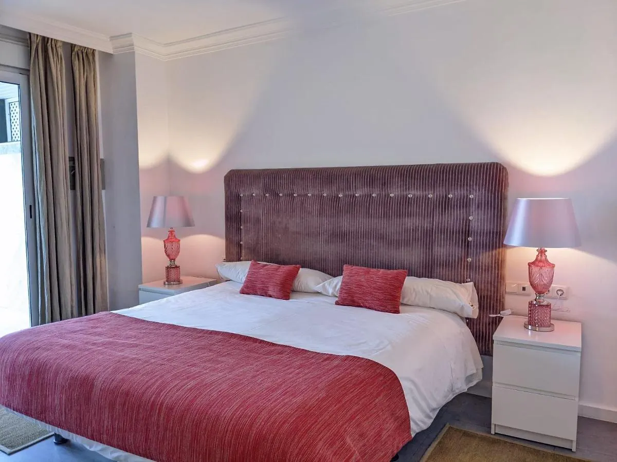 Coral Beach Aparthotel Marbella Apartment